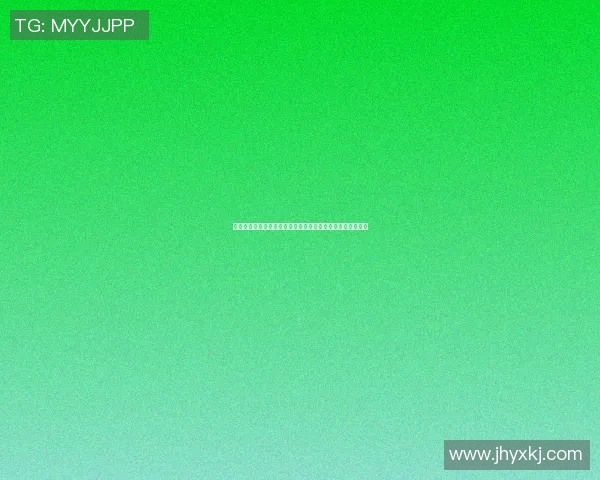 足球明星时尚穿搭解析与潮流风格展示让你领略球场外的魅力